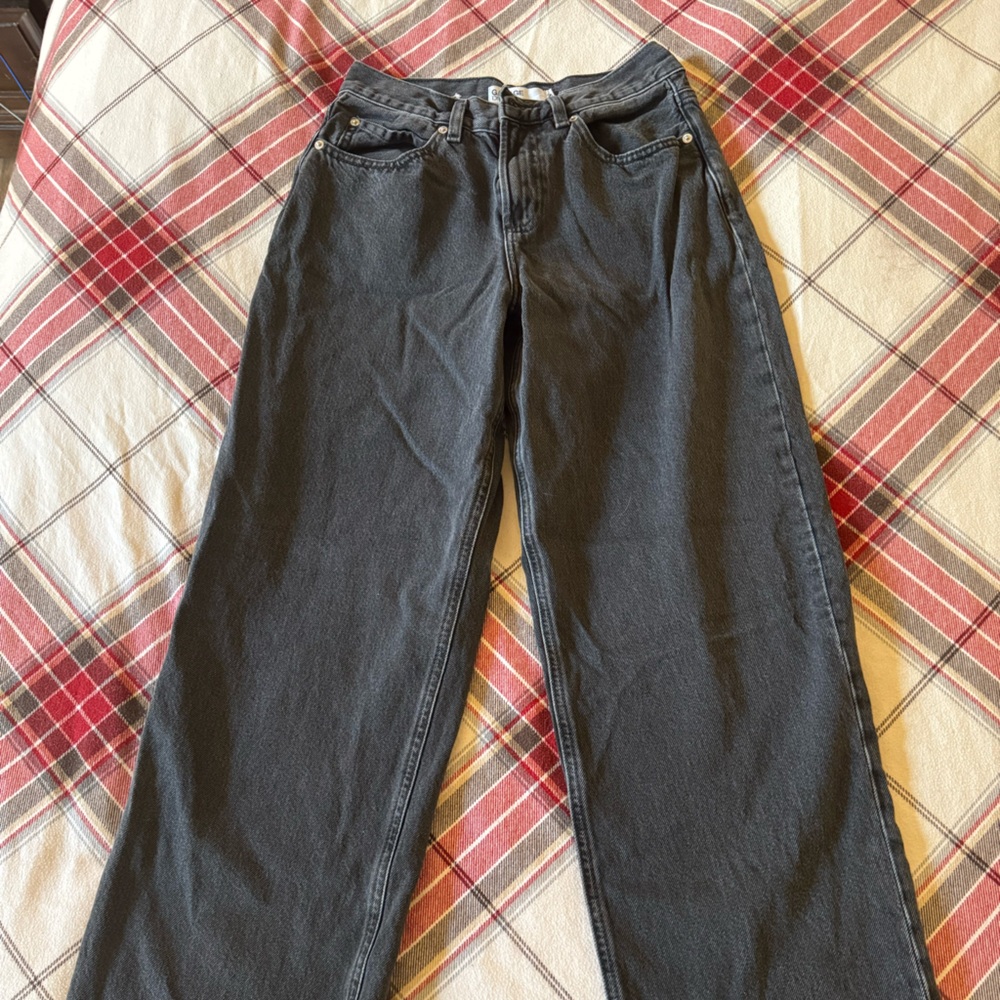 Garage women’s low rise baggy jeans